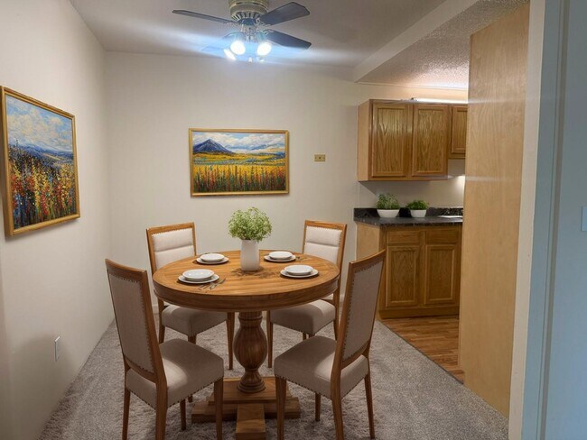 Foto del edificio - Woodbridge Manor Apartments