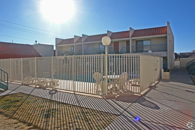 Las Brisas Apartments Albuquerque, NM