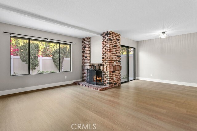 Foto principal - 21442 Firwood