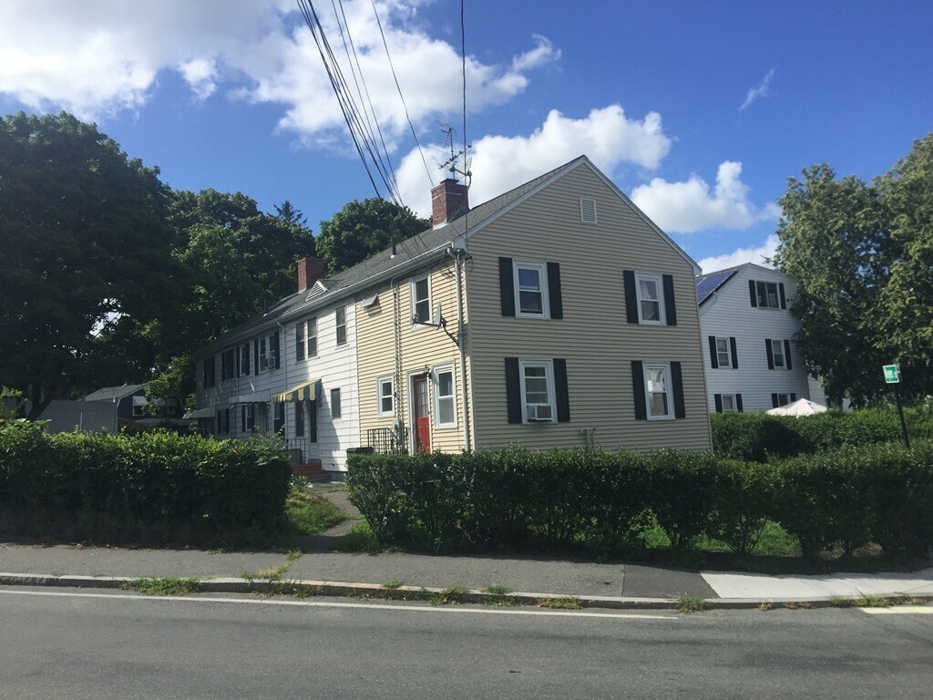 Primary Photo - 216 South St