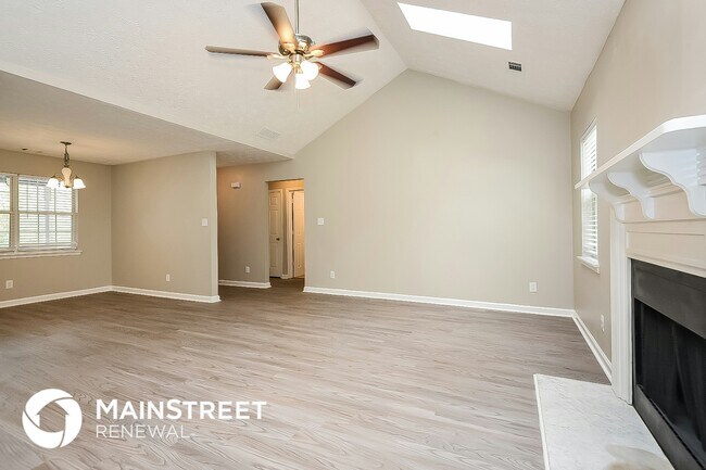 Foto del edificio - 1635 River Glen Rd