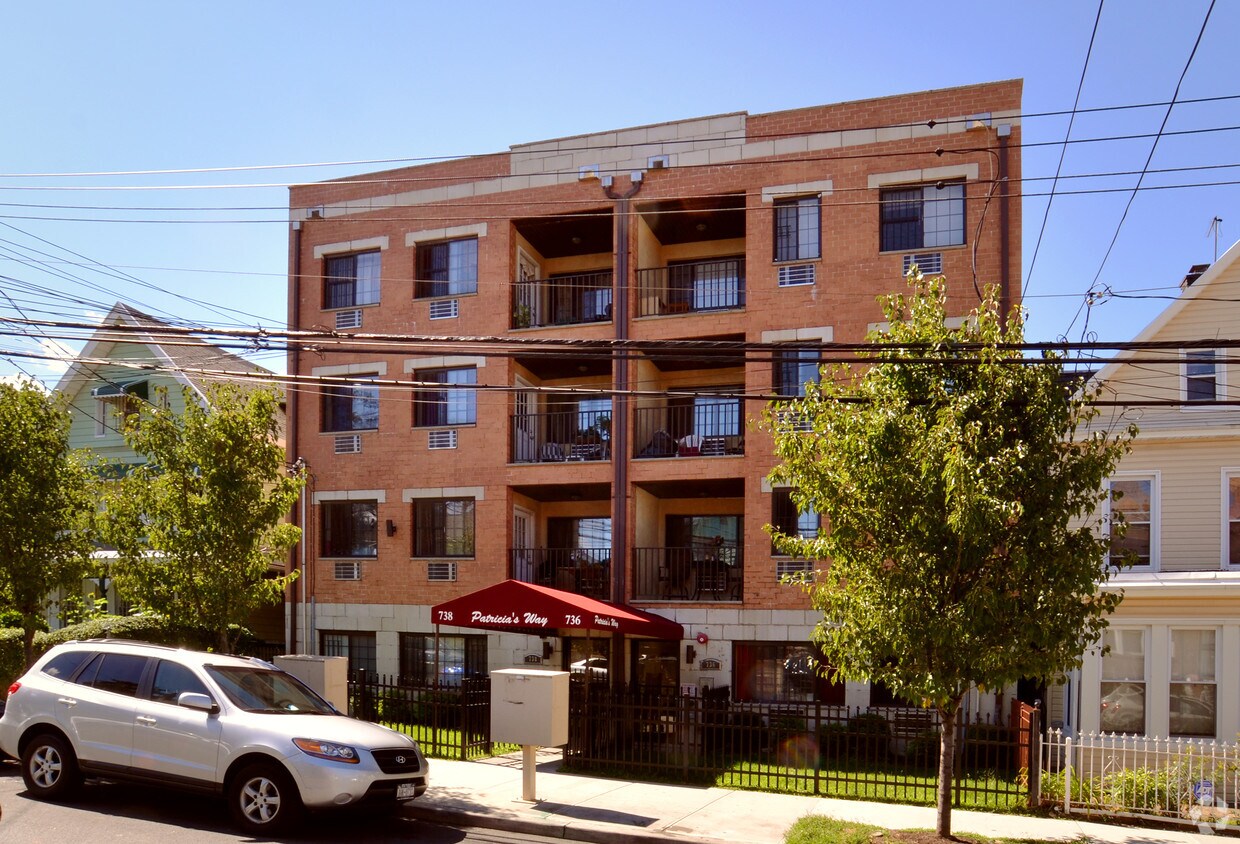 Primary Photo - Stagg 2 Bronx Portfolio Property B