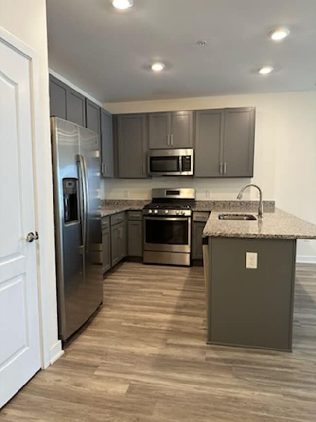 Building Photo - Waterfront- Year Round Community!