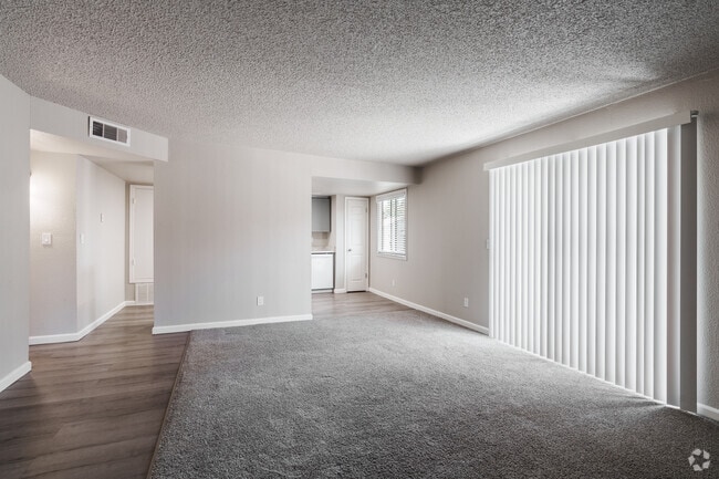 2BR, 1BA - 850SF - Living Room - Dry Creek Apartments