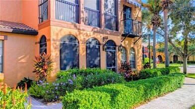 Building Photo - 9081 Albion Ln S