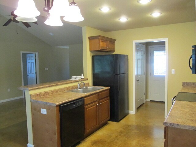 Foto del edificio - 3205 Horseshoe Cove