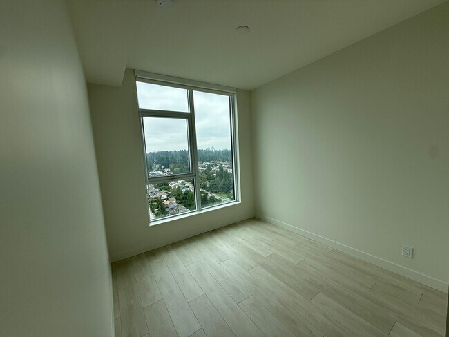 Building Photo - 537 Cottonwood Ave