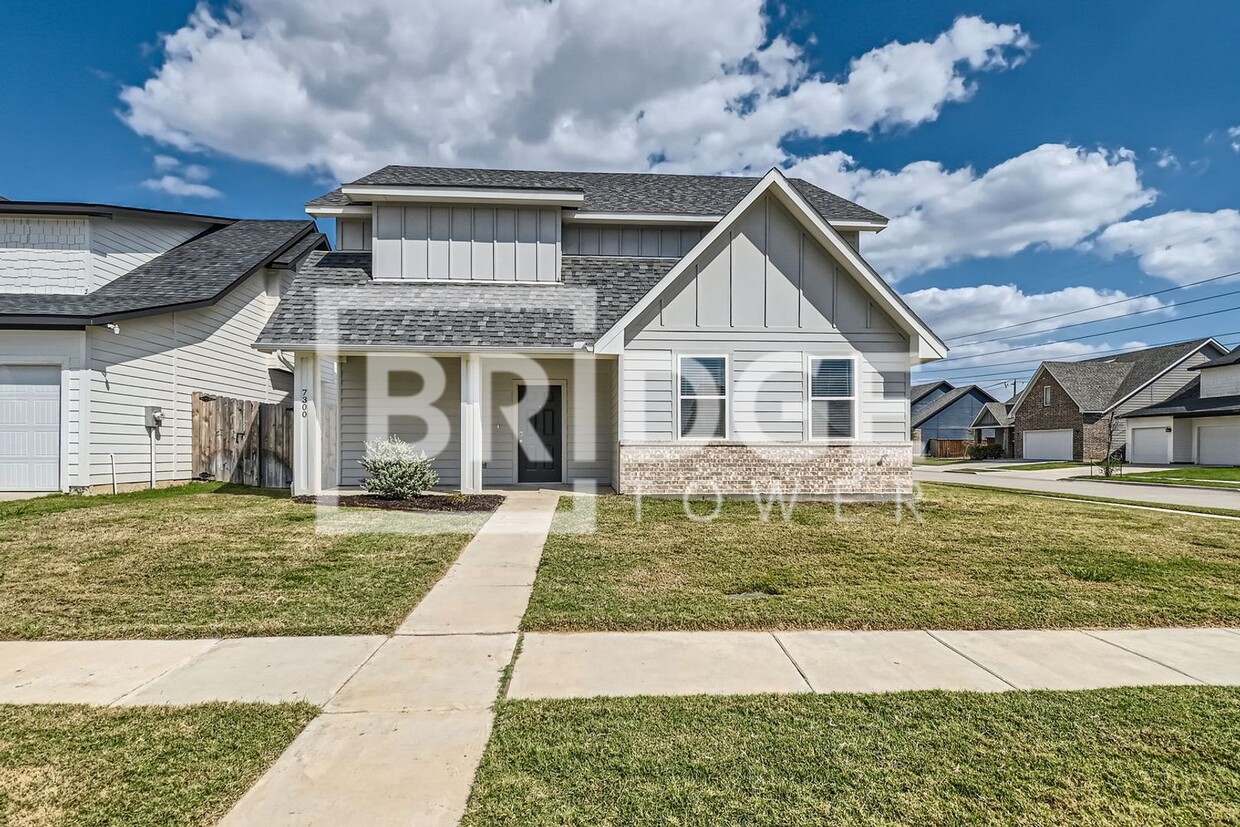 Primary Photo - 7300 Parkside Pl Dr