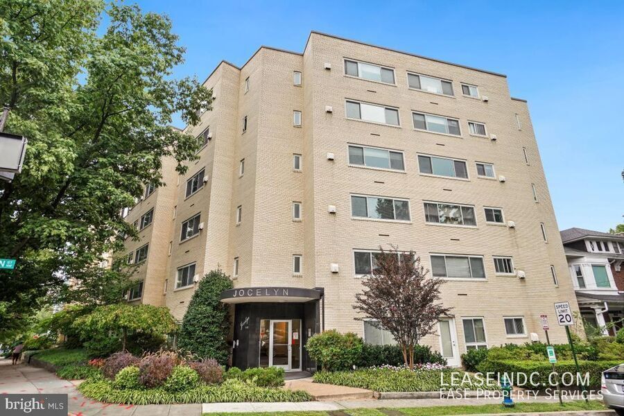 Photo - 5315 Connecticut Avenue NW-#603