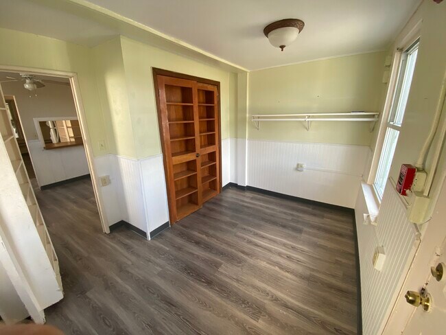 Building Photo - 41 Stuart Ave 1A