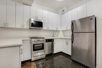 Building Photo - 235 W 22nd St