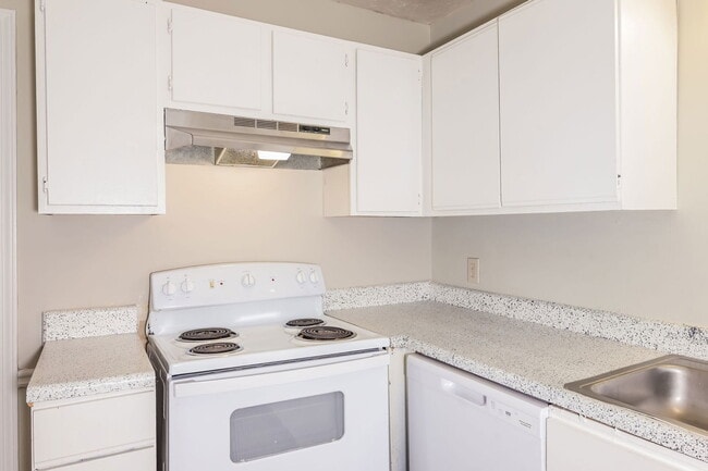 Building Photo - 3495 Creekview Pl