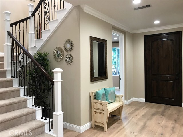 Foto del edificio - 4942 Tamarack Way