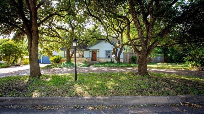 Foto del edificio - 11603 Tedford St