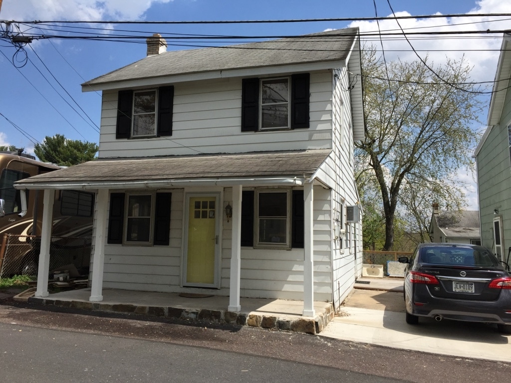 Foto principal - 638 Church Rd
