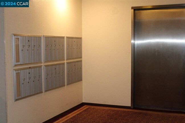 Foto del edificio - 545 Pierce St