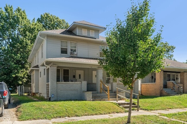 Foto del edificio - 717 N Grant Ave