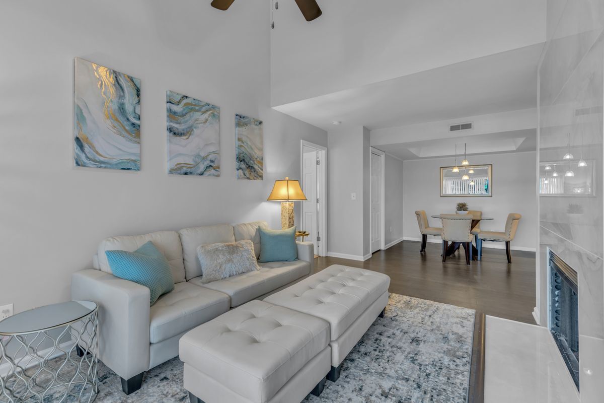 Foto principal - 283 Hillsboro Pl