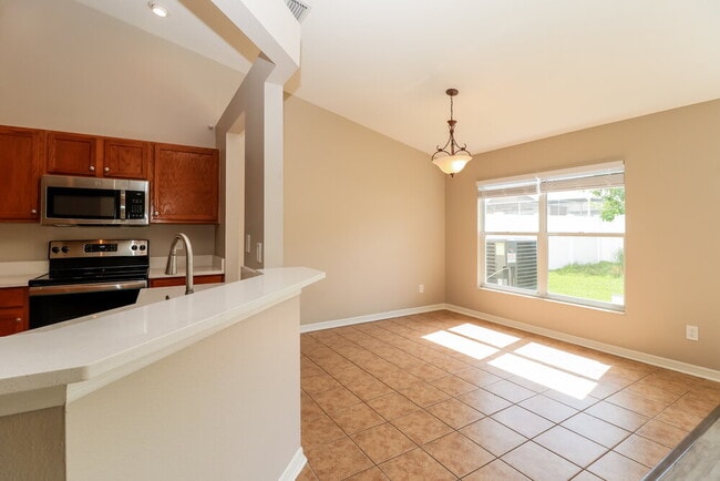 Foto del edificio - 18134 Leafwood Cir