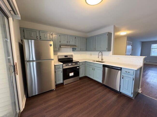 Foto del edificio - 201 N Waters Edge Dr