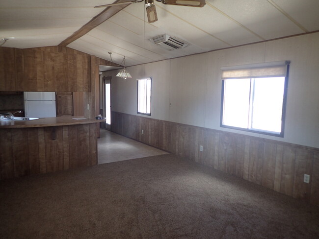 Building Photo - 1126 Strecker St