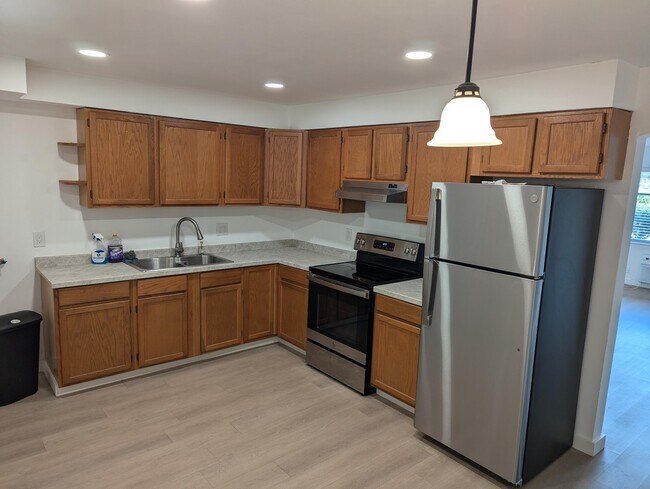 Building Photo - 4800 N Flagler Dr