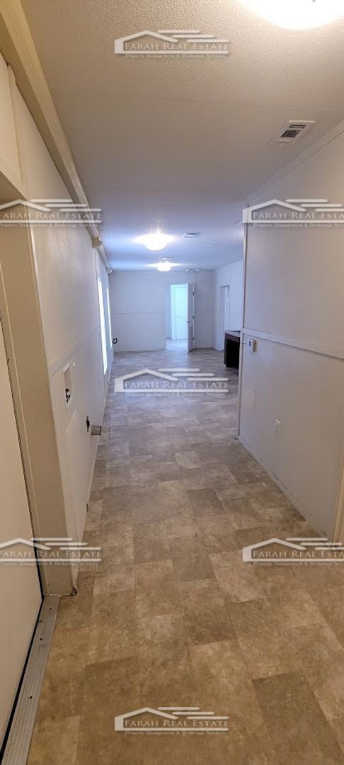 Building Photo - Cozy 2 bed 1 bath home