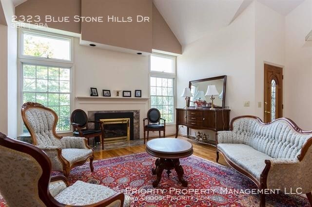 Building Photo - 2323 Blue Stone Hills Dr