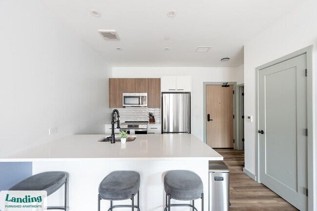 Foto del edificio - 39 Railroad Ave