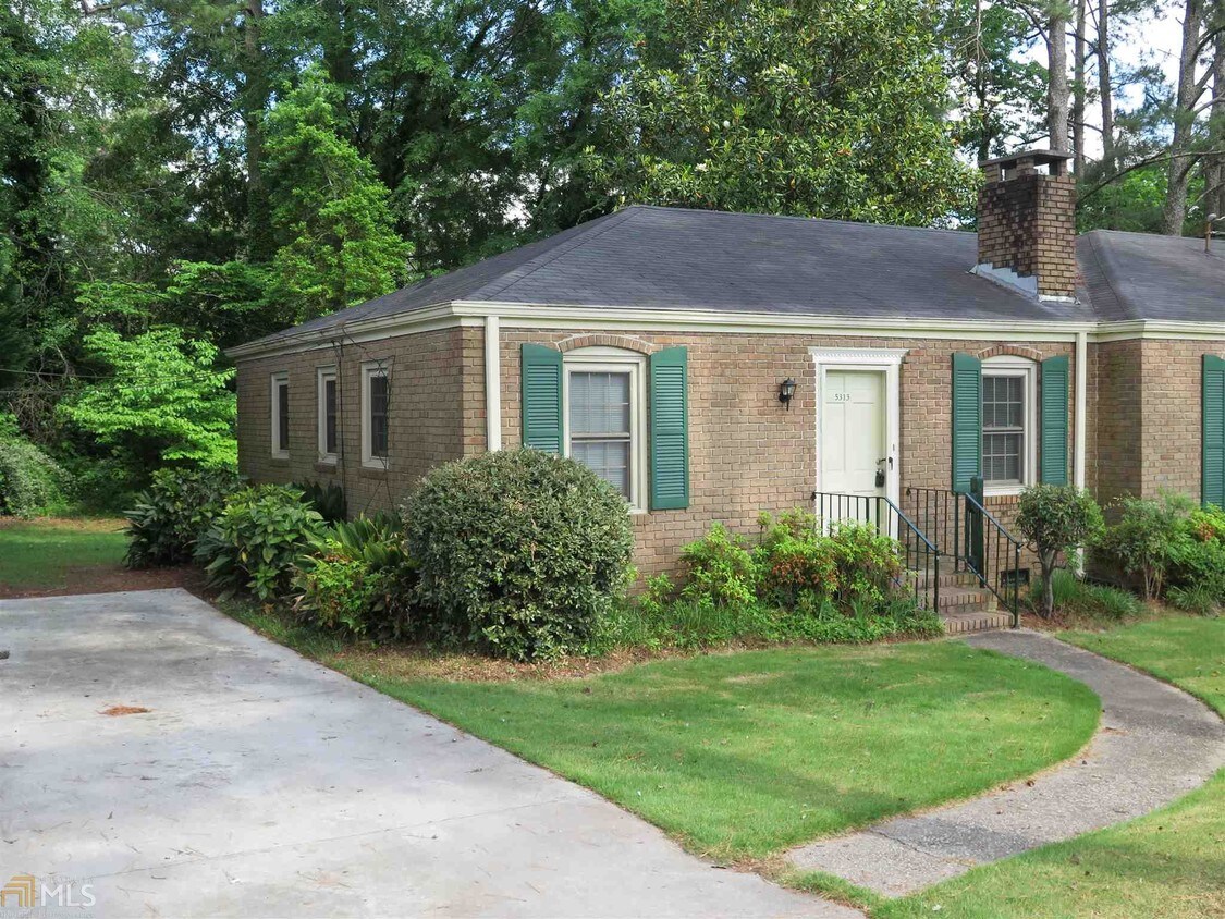 Primary Photo - 5313 N Dearing St NE