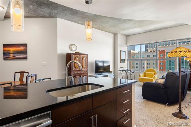 Foto del edificio - 891 14th St