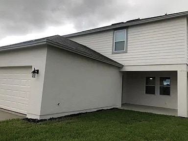 Building Photo - 15308 Honeybell Dr