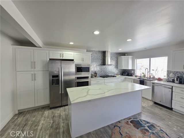 Foto del edificio - 22040 Strathern St