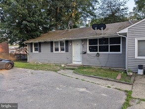 Building Photo - 100 Blackwood-Clementon Rd