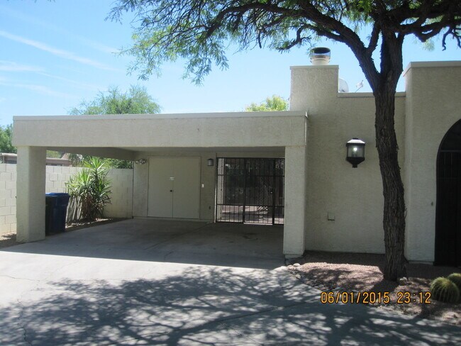Foto del edificio - 3394 N Glen Creek Dr