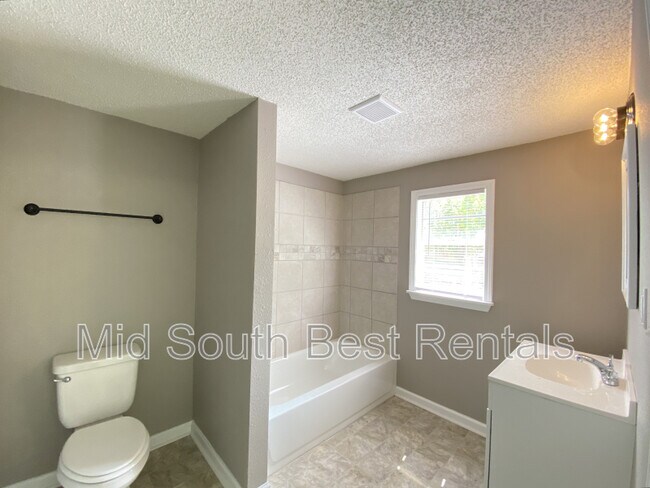 Foto del edificio - 502 S Border St