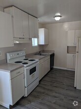 Building Photo - 108 Southern Ave