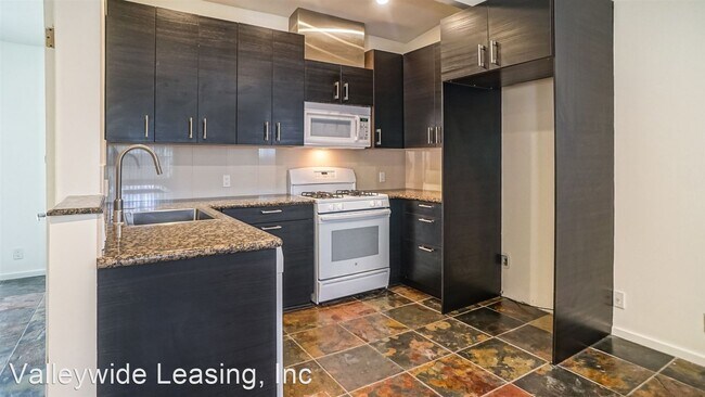 Foto del edificio - 5523 Colfax Ave