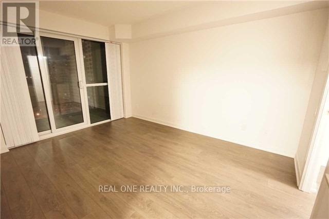 Photo du bâtiment - 5162 Yonge St
