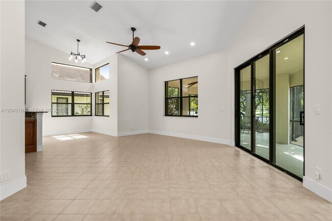 Building Photo - 1087 Deerwood Ln