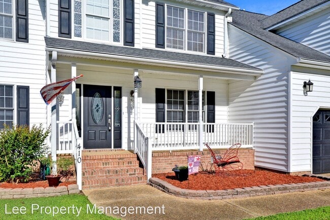 Building Photo - 6 br, 2.5 bath House - 410 Jamestown Drive