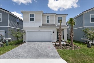 Building Photo - 7227 Oakmoss Loop