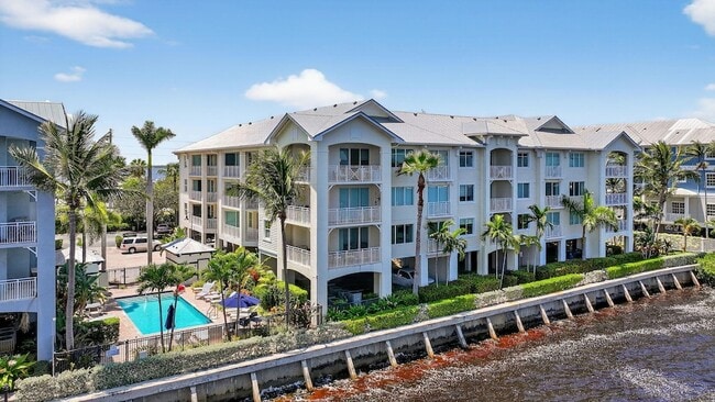 Photo - 275 NW Flagler Ave Apartment