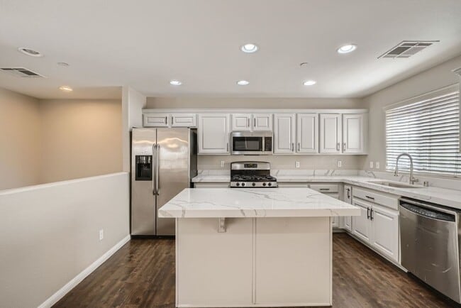 Building Photo - 4782 Manderston Ct