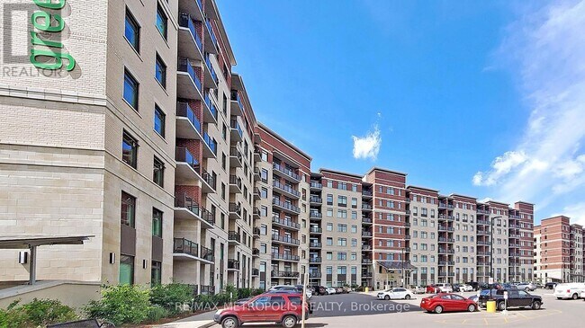 Photo du bâtiment - 7325-7325 Markham Rd