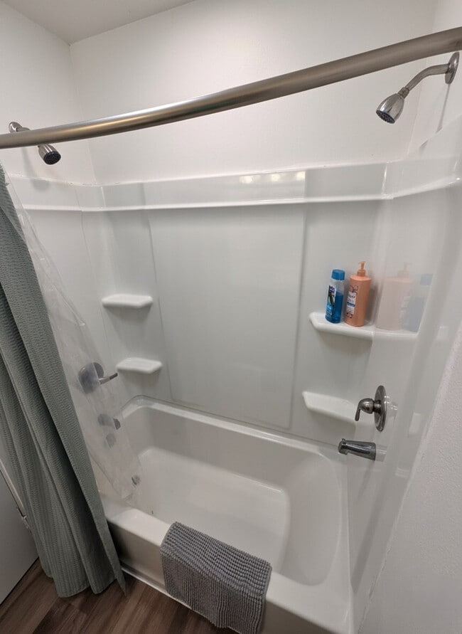 Foto del edificio - 4015 W 7th St