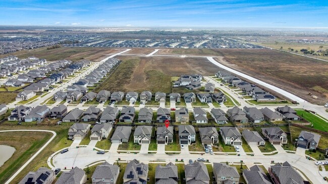 Foto del edificio - 8819 Cabin Loft Ln