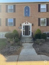Building Photo - 3815 Swann Rd