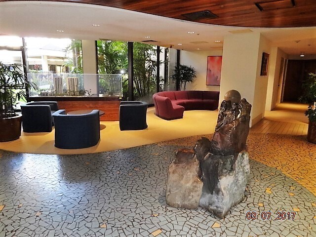 Building Photo - NEAR KAPAHULU/ALA WAI BLVD,  1/1/1, DH/MTN...