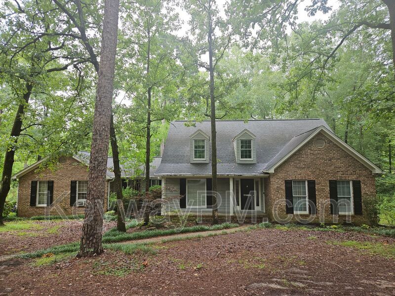 Foto principal - 185 Ballard Dr